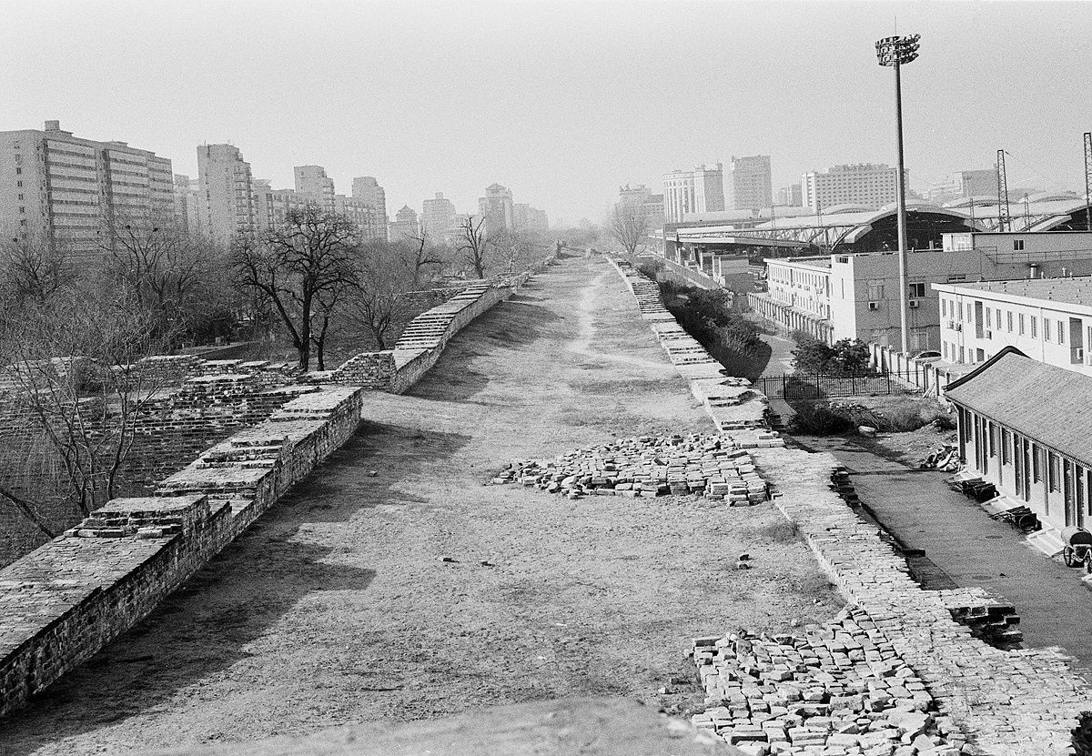 Untitled, Beijing, China, 2009 Archival Pigment Print on Hahnemuhle Photo Rag, 17x21" Edition of Three