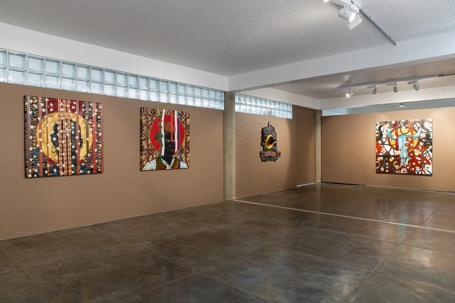 Fixos, Fluxos e Orikis