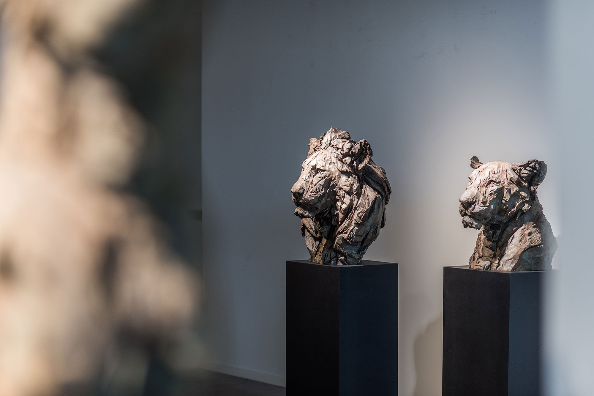 JÜRGEN LINGL: WOOD TO BRONZE