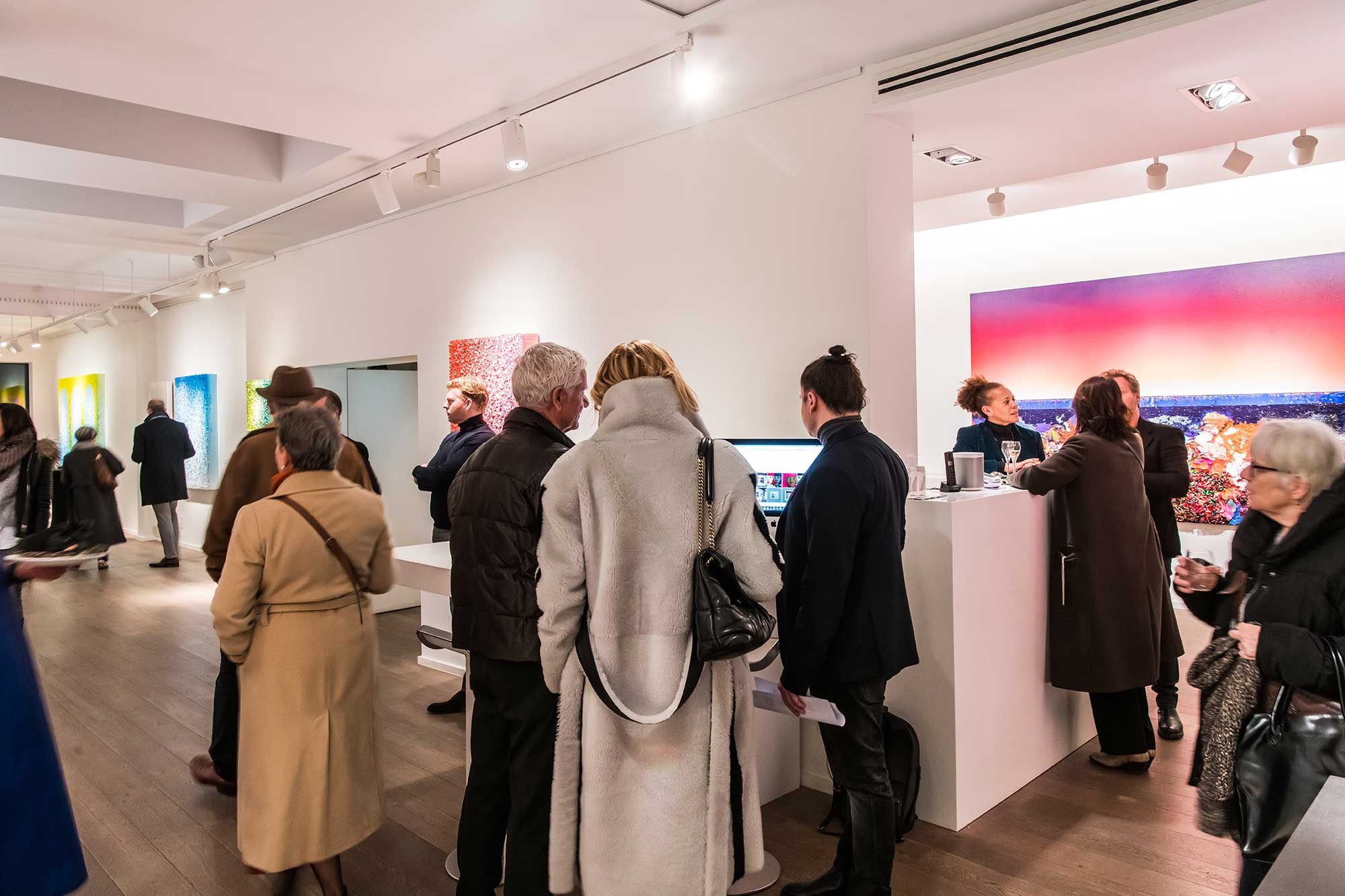 BLOSSOM OF COLOR: ZHUANG HONG-YI