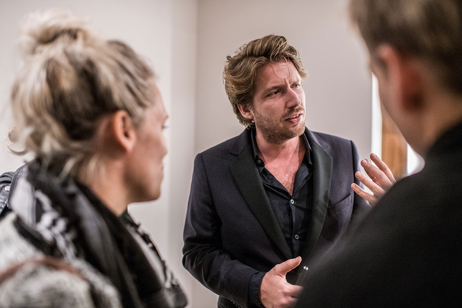 VINCENT LAGRANGE: THE HUMAN ANIMALS