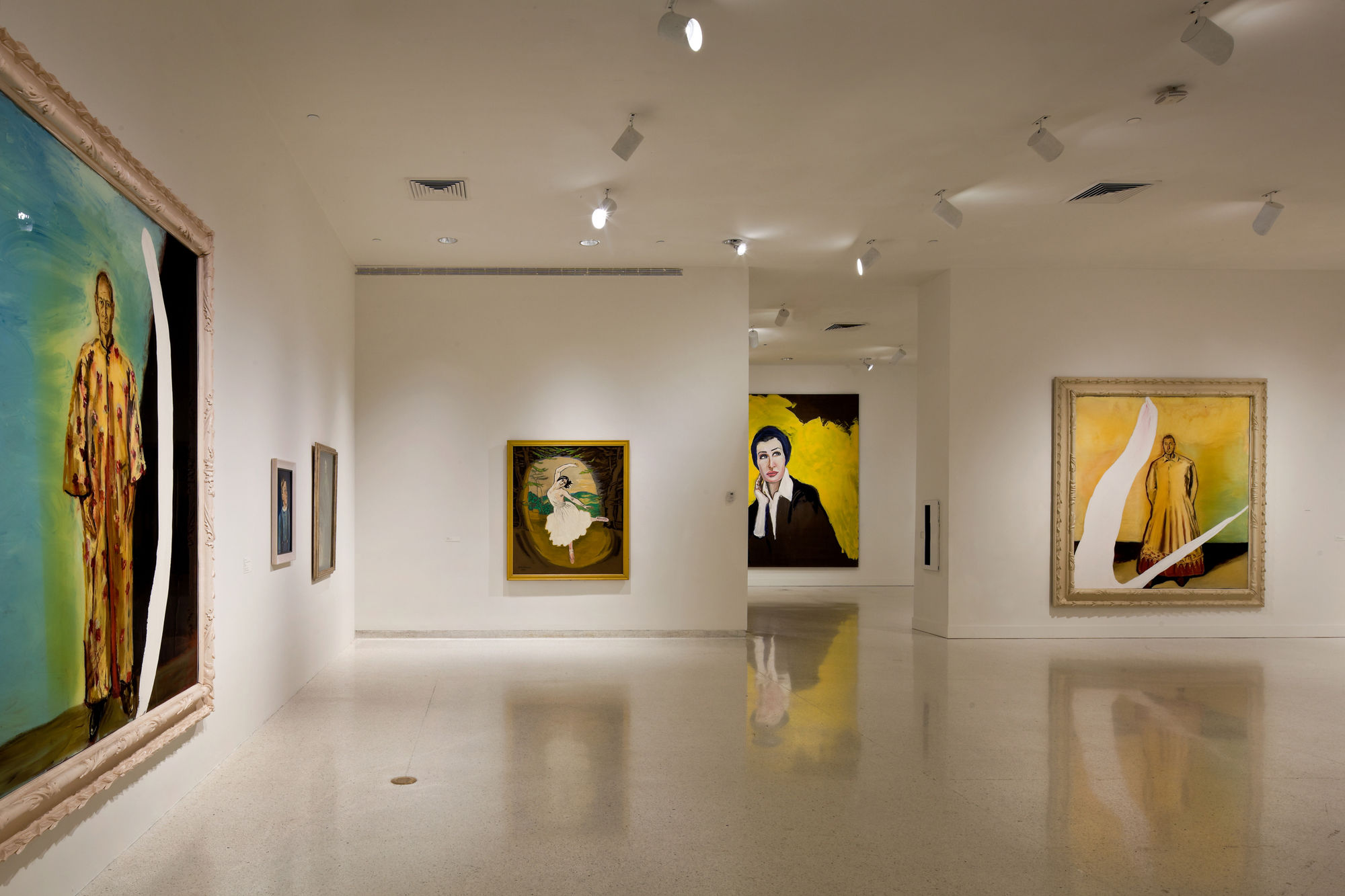 Photo: Steven Brooke Studios