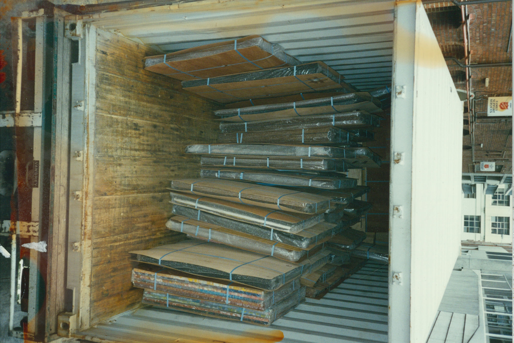 Cargo shipment of over 300 works by 180 Aboriginal artists, travelling from Australia to Belgium.