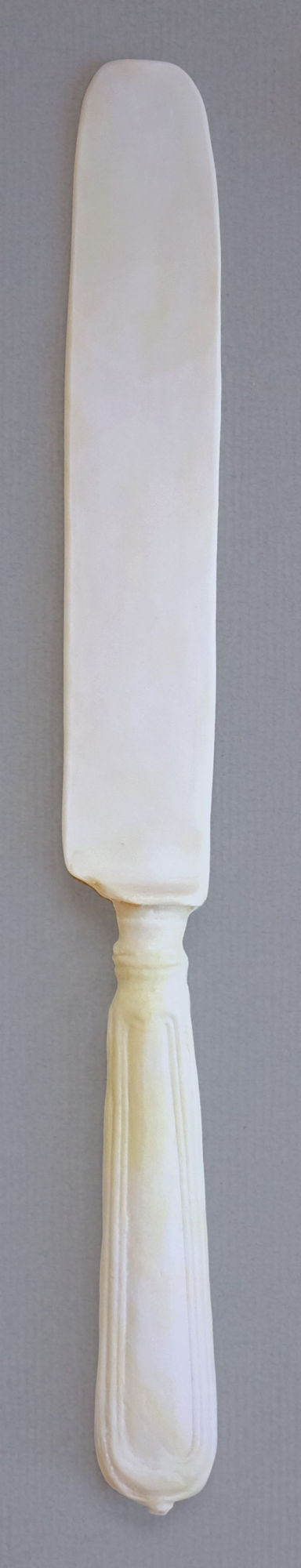 Untitled, 2023 Porcelain and pigments