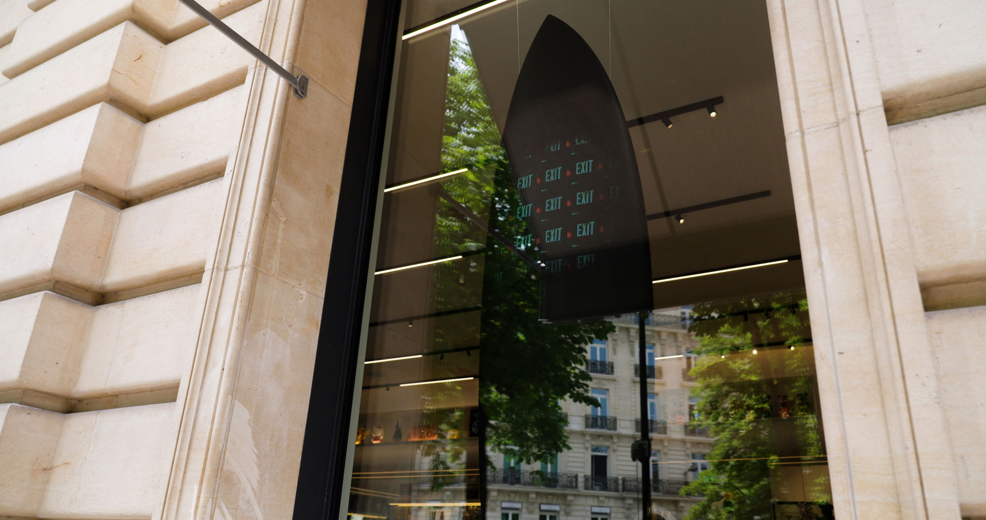 LEGACY x EXITART by Florian Reinhardt