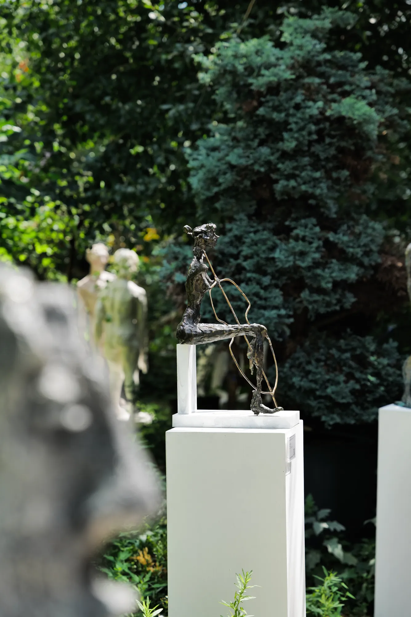 Group Show : Residents Unknown