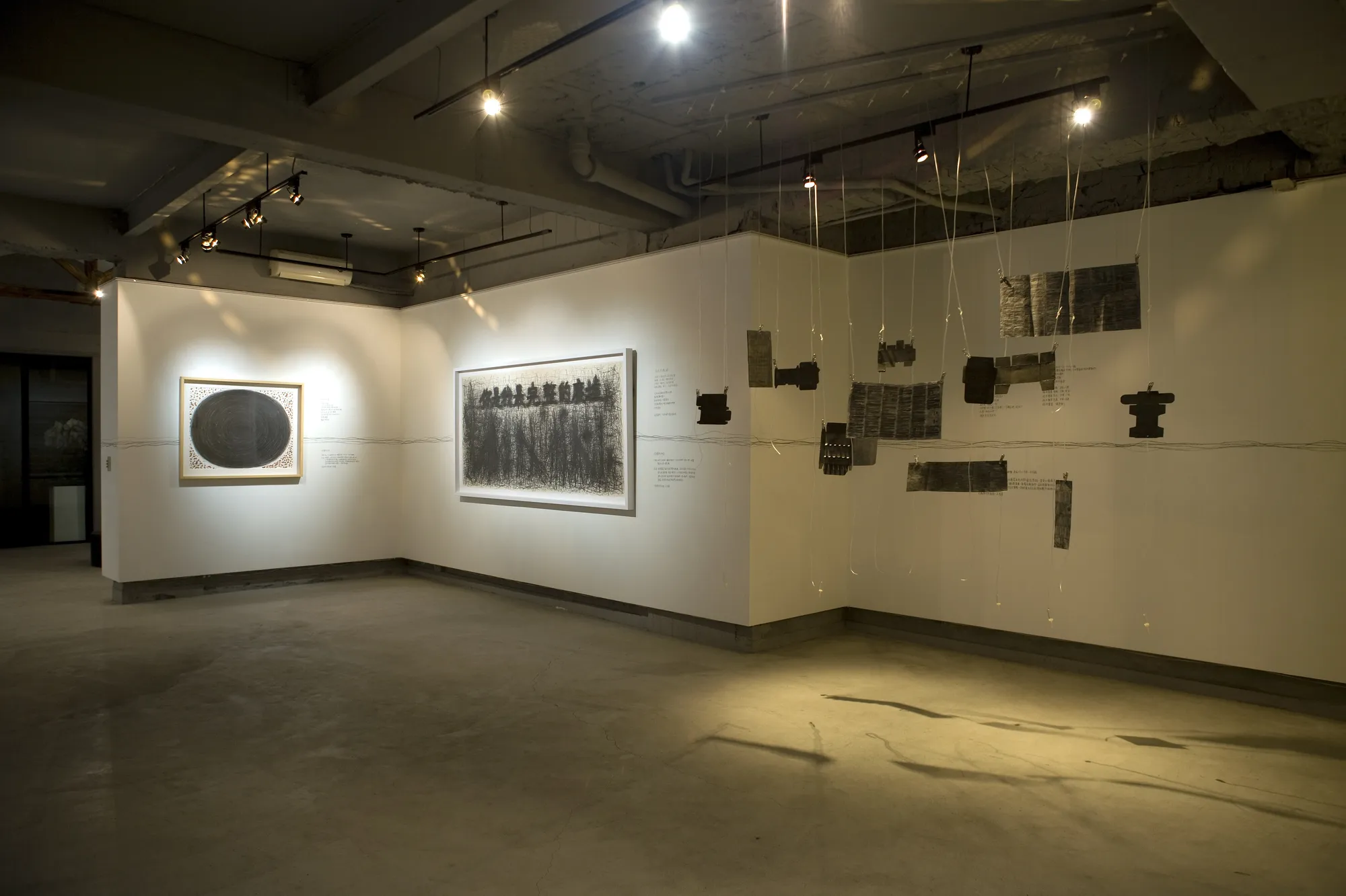 Shi Jin-Hua Solo Exhibition—Pass Through a Year