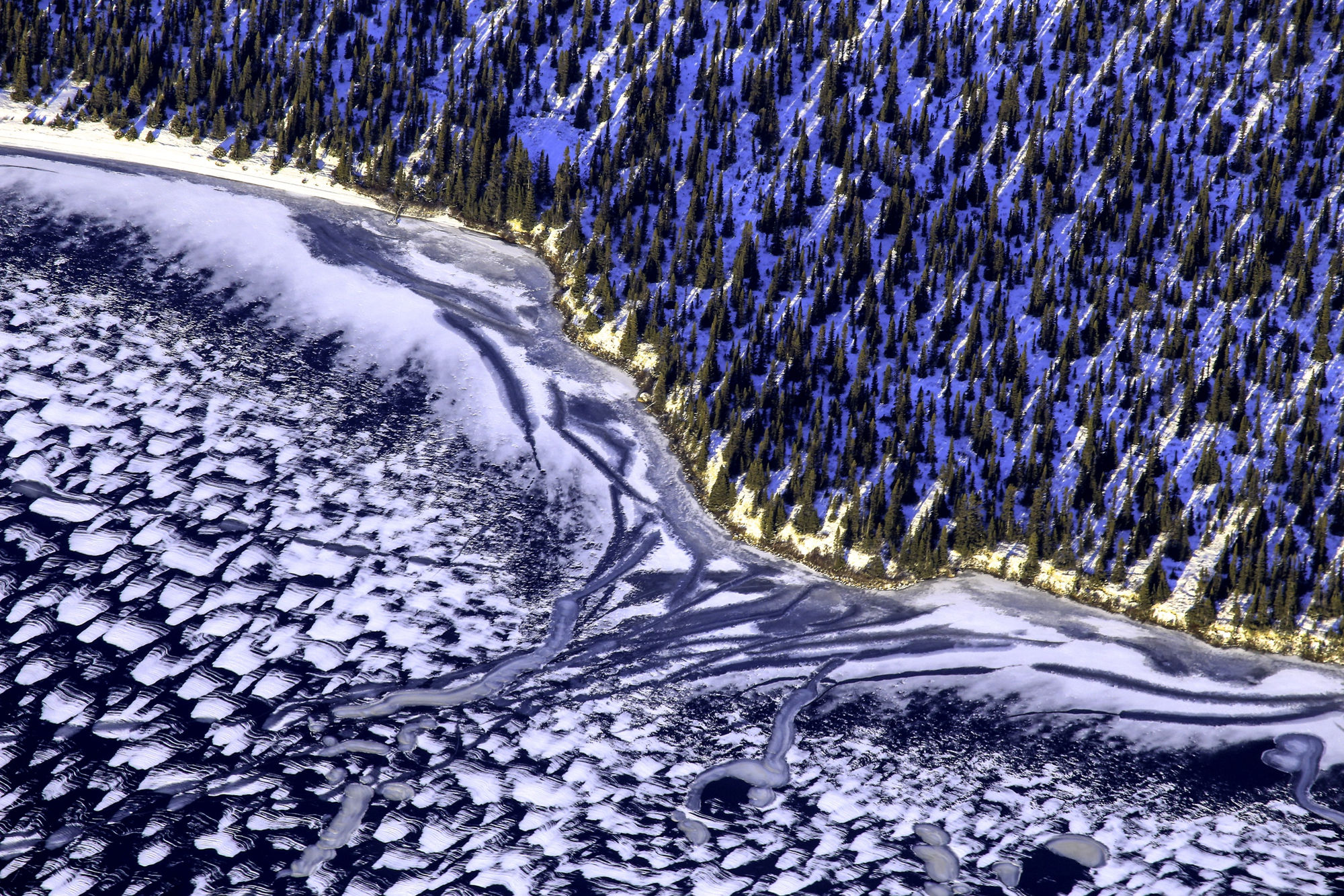 Frontière nordique, La Romaine, QC, 2013 24 x 36 in., Ed. 10 30 x 44 in., Ed. 10