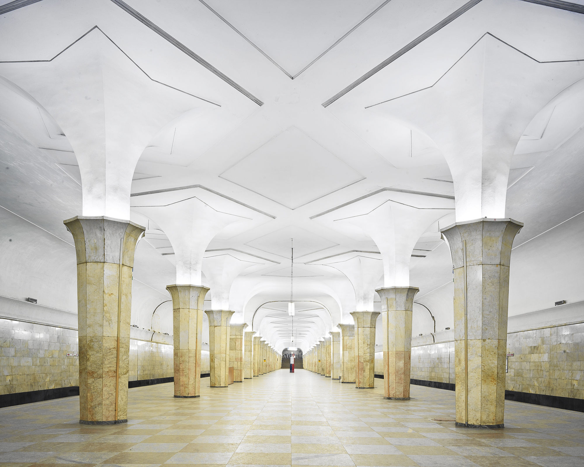 Kropotkinskaya Metro Station, Moscow, Russia, 2015 21 x 26 in., Ed. 7 & 2AP 32 x 40 in., Ed. 7 & 2AP 44 x 55 in., Ed. 10 & 2AP 59 x 73 1/2 in., Ed. 5 & 2AP