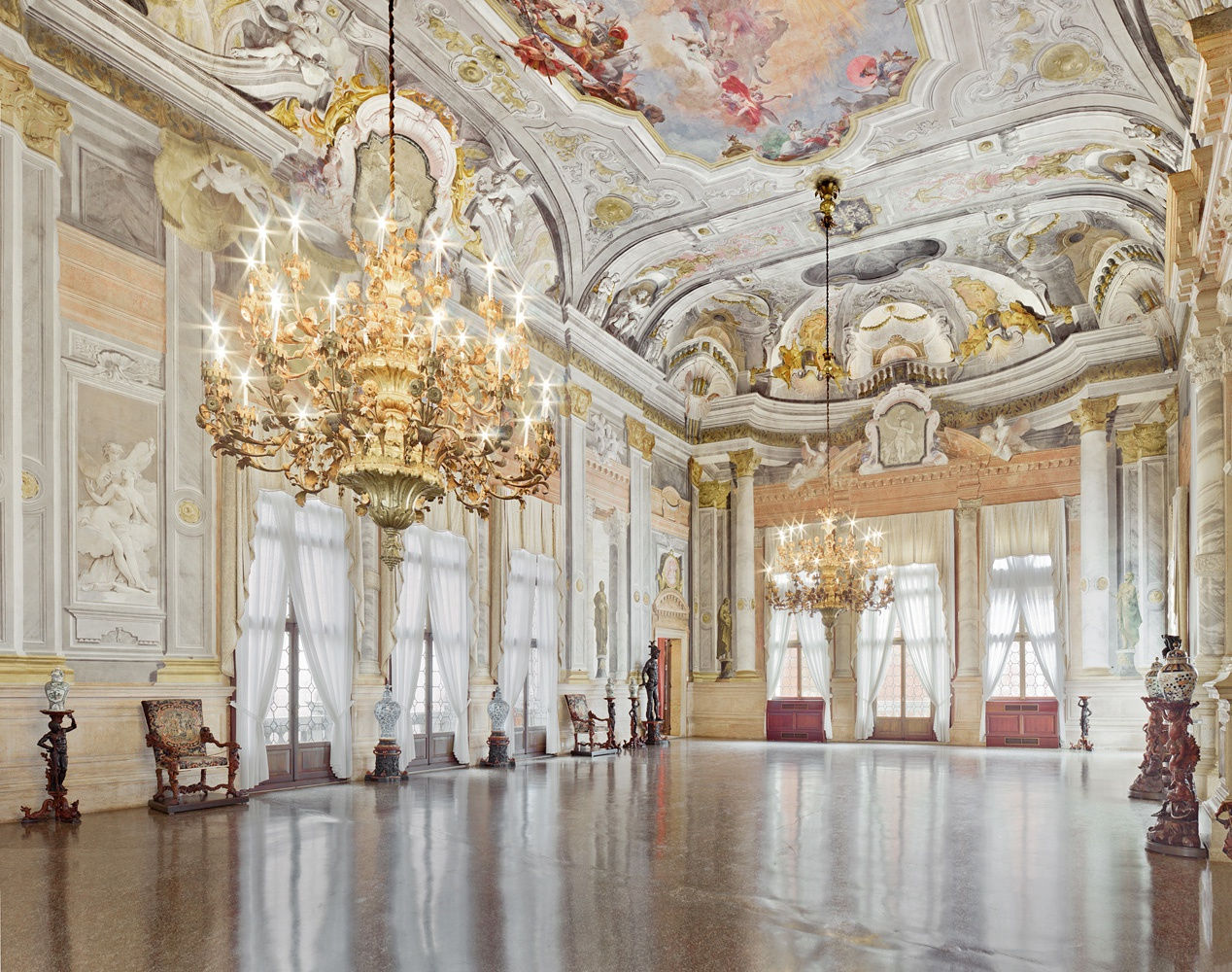 Ca&rsquo;Rezzonico, Venice, Italy, 2012 13 x 16 in., Ed. 4 & 2AP 21 x 26 in., Ed. 7 & 2AP 32 x 40 in., Ed. 7 & 2AP 44 x 55 in., Ed. 10 & 2AP 59 x 73 1/2 in., Ed. 5 & 2AP