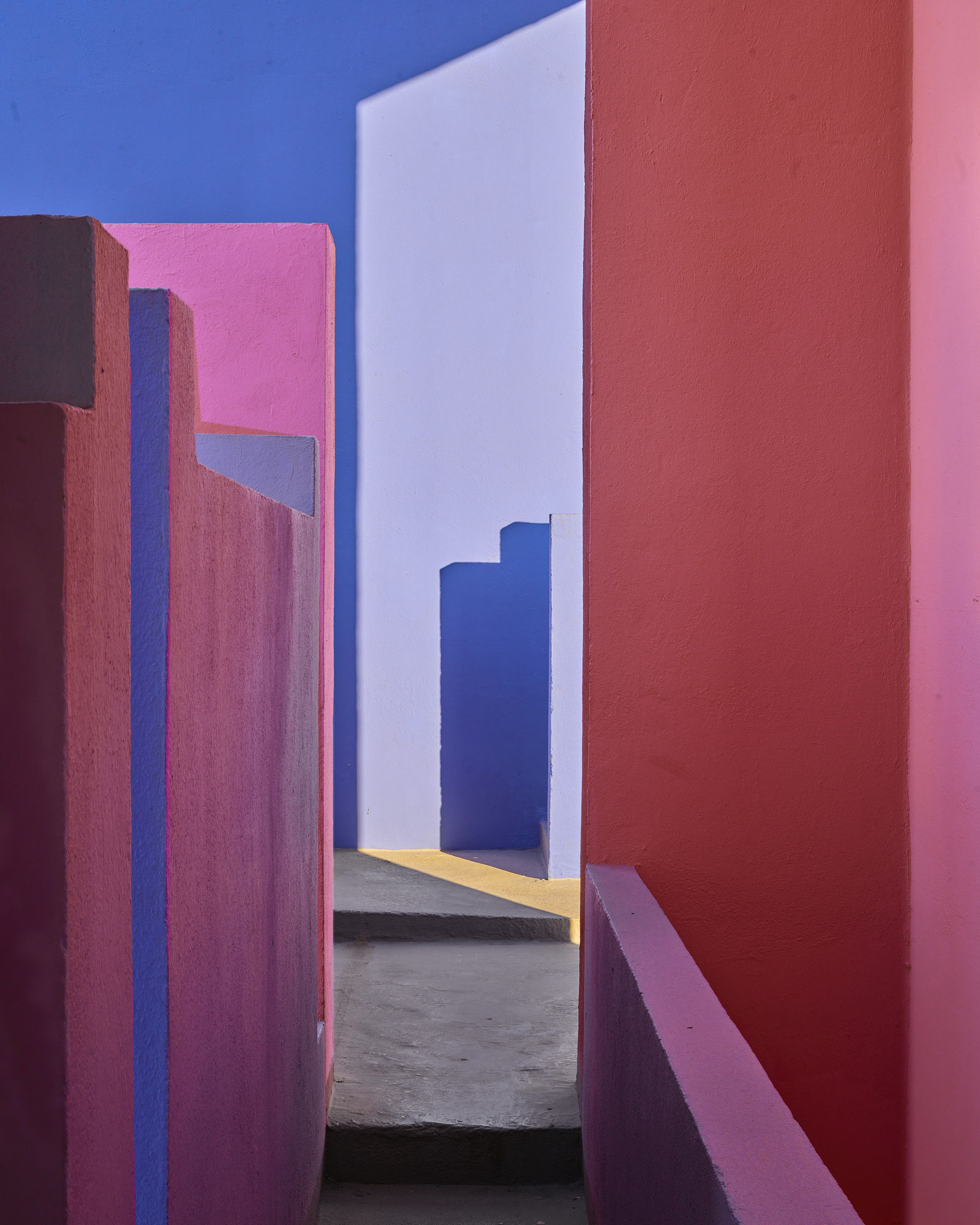 La Muralla Roja I, Calpe, Spain, 2023 26 x 21 in., Ed. 7 & 2AP 40 x 32 in., Ed. 7 & 2AP 55 x 44 in., Ed. 10 & 2AP 73 1/2 x 59 in., Ed. 5 & 2AP