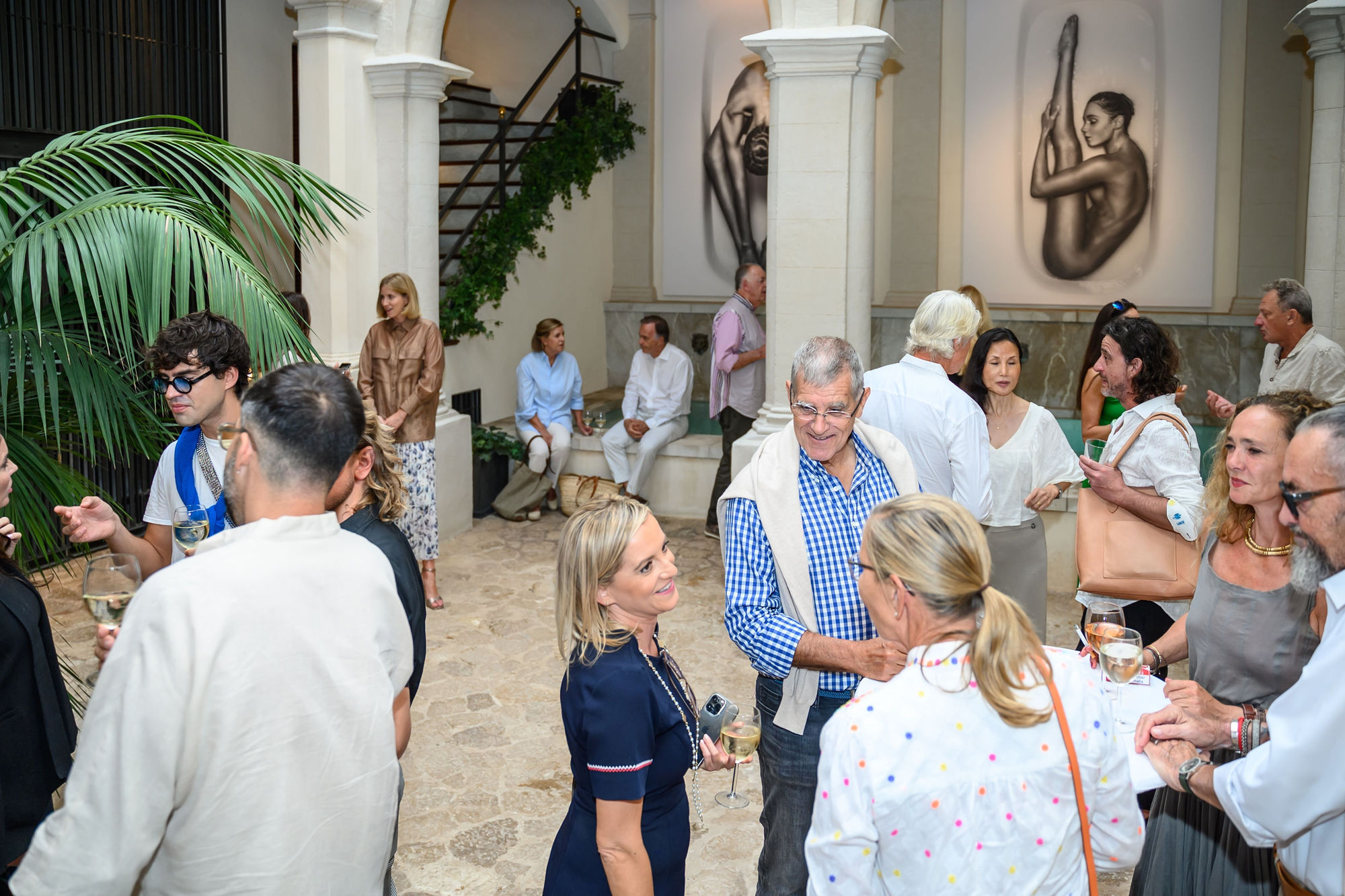 Private Exhibition and Hommage Leonardo Cóndor