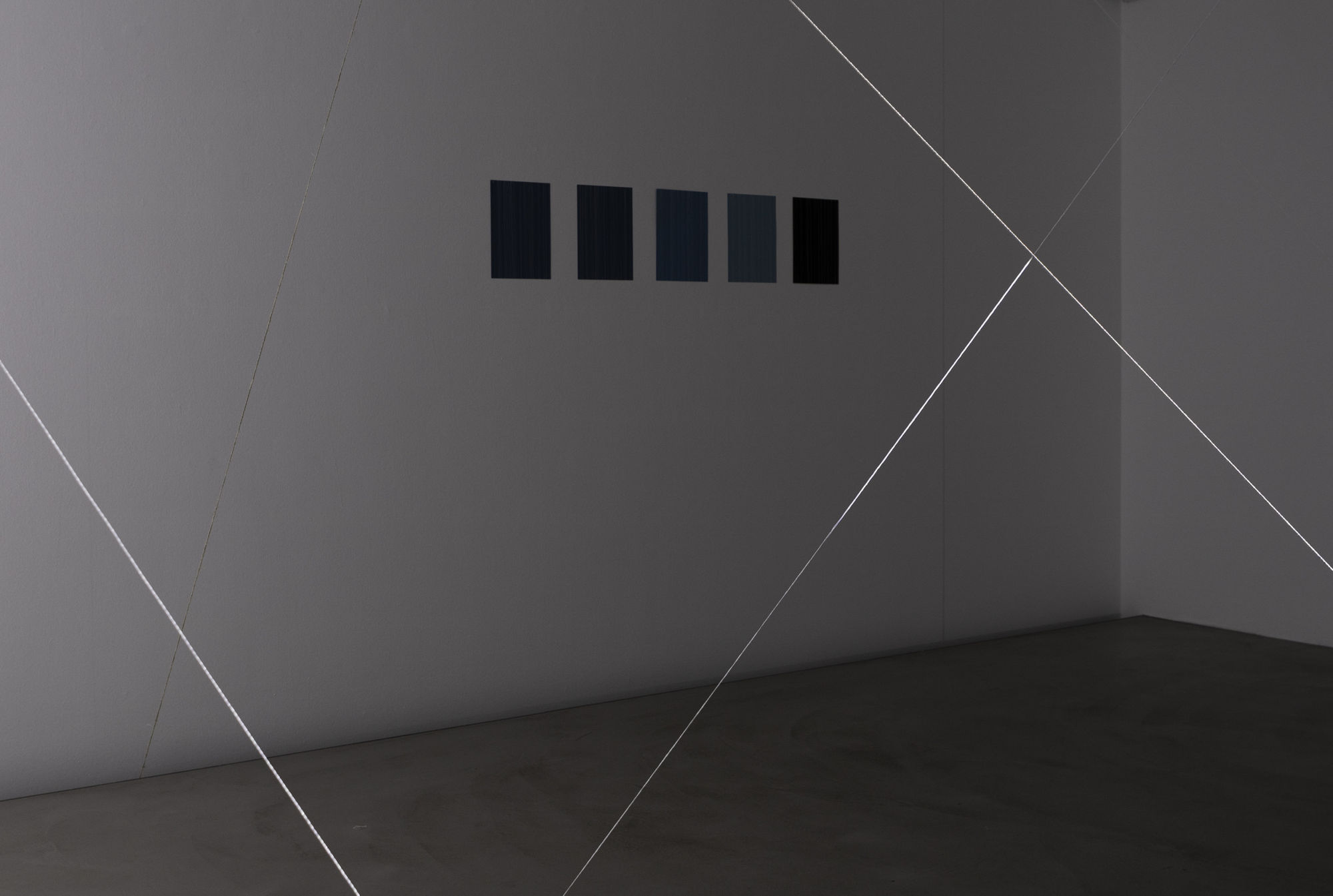 Jan Tichy — Thin Lines