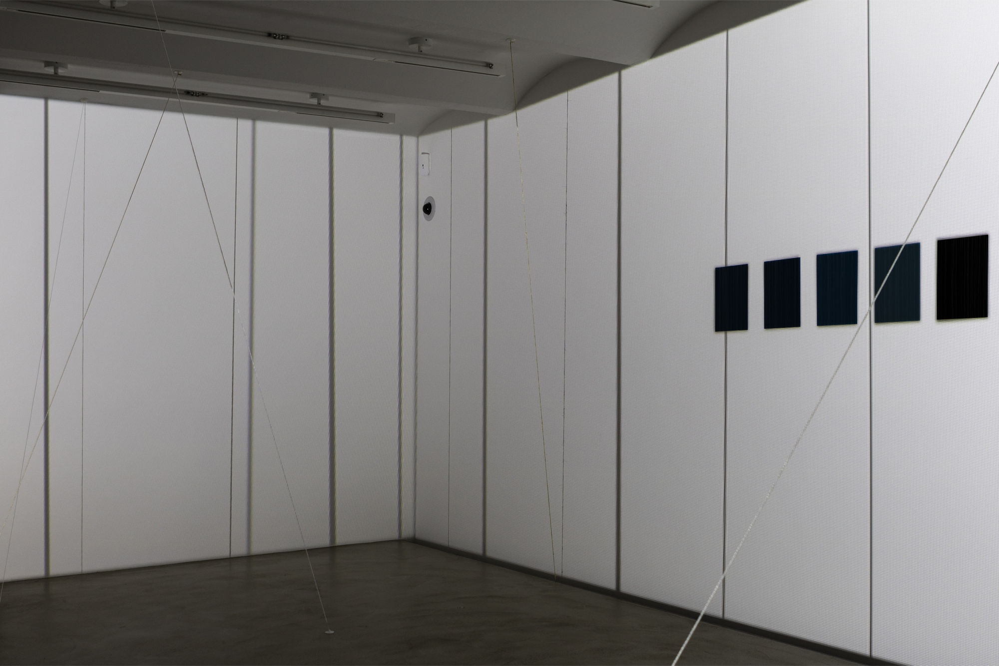 Jan Tichy — Thin Lines