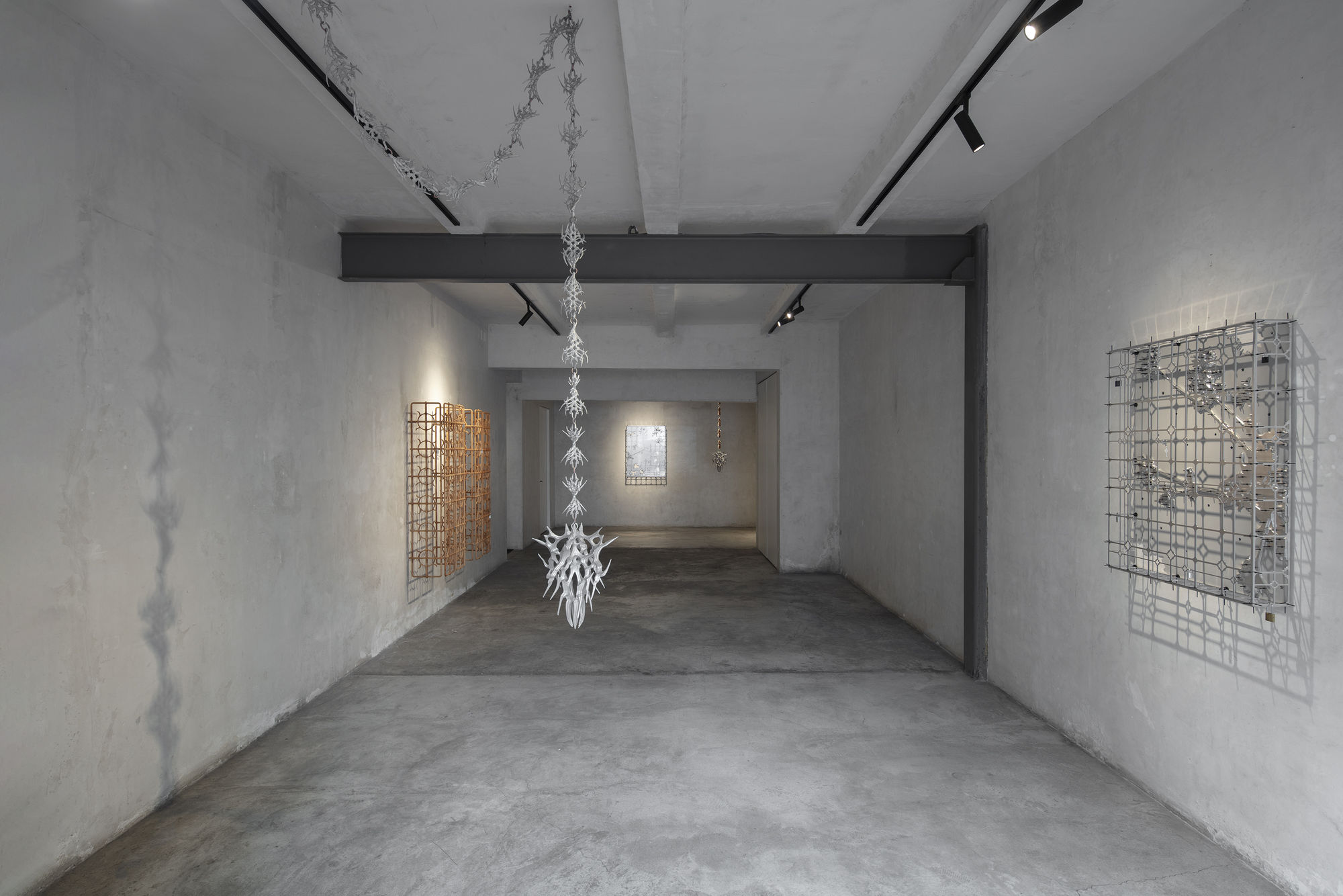 Born to Blossom, Bloom to Perish