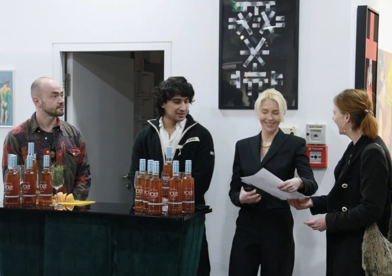 XMAS BASH by ANNA KIMMERLE