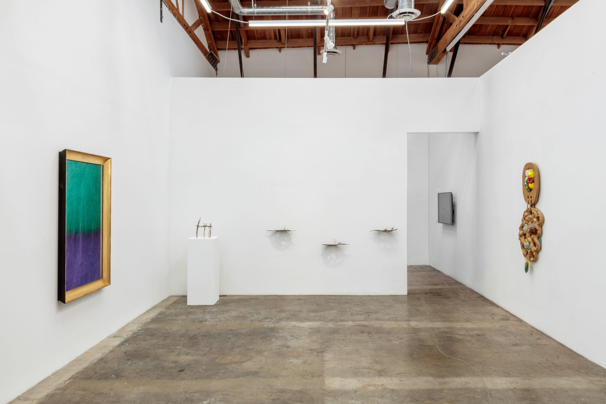 Practicalities (La vita materiale)