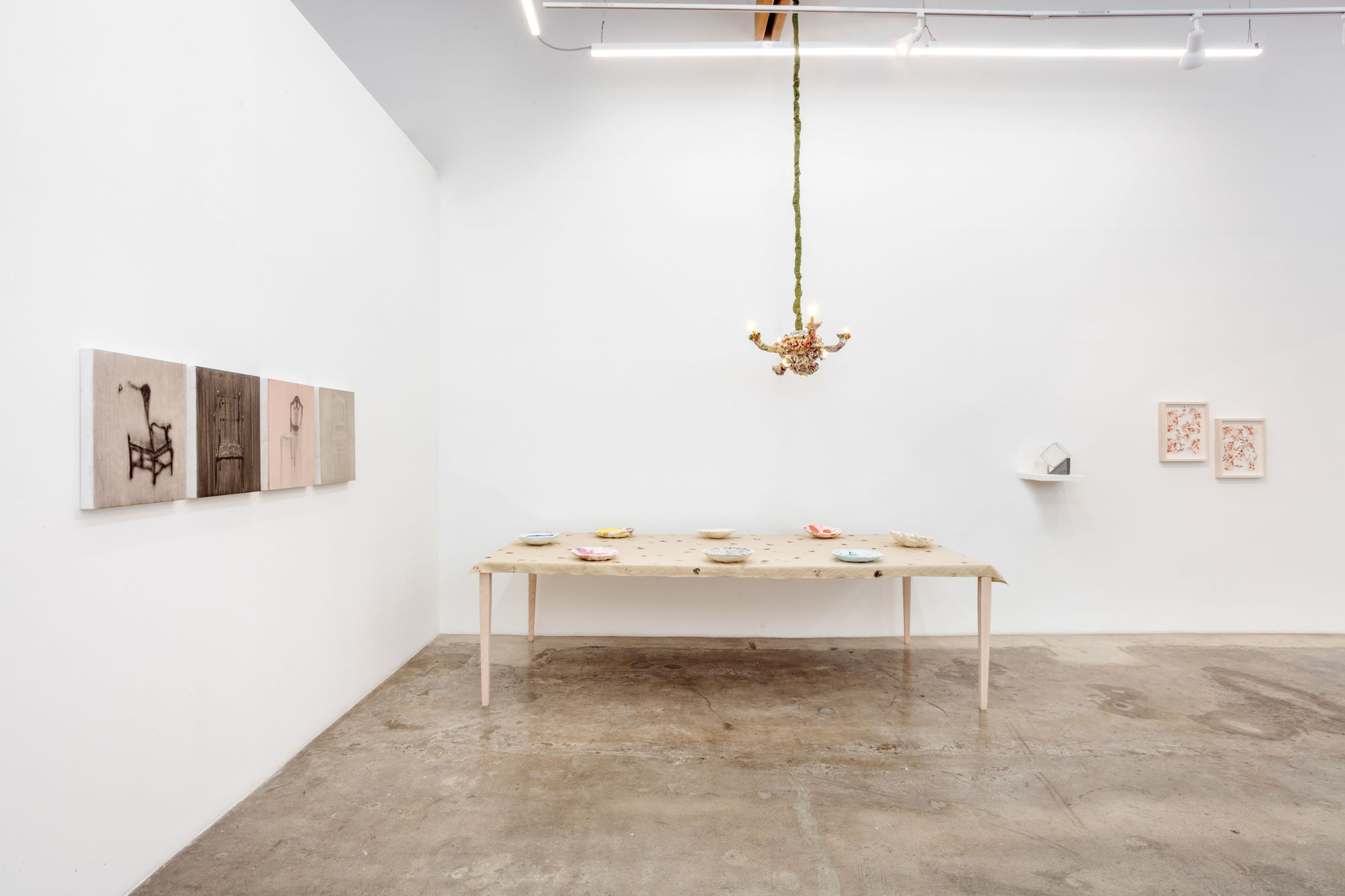 Practicalities (La vita materiale)