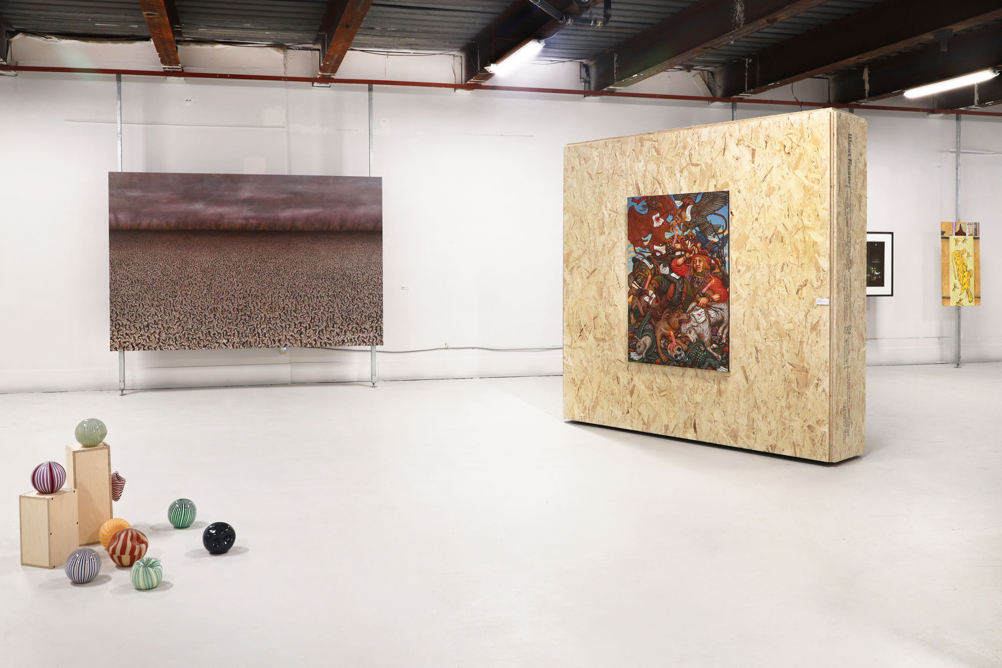 Installation View of Soft Edge of the Blade Vol. 2 at Zaal Art Gallery