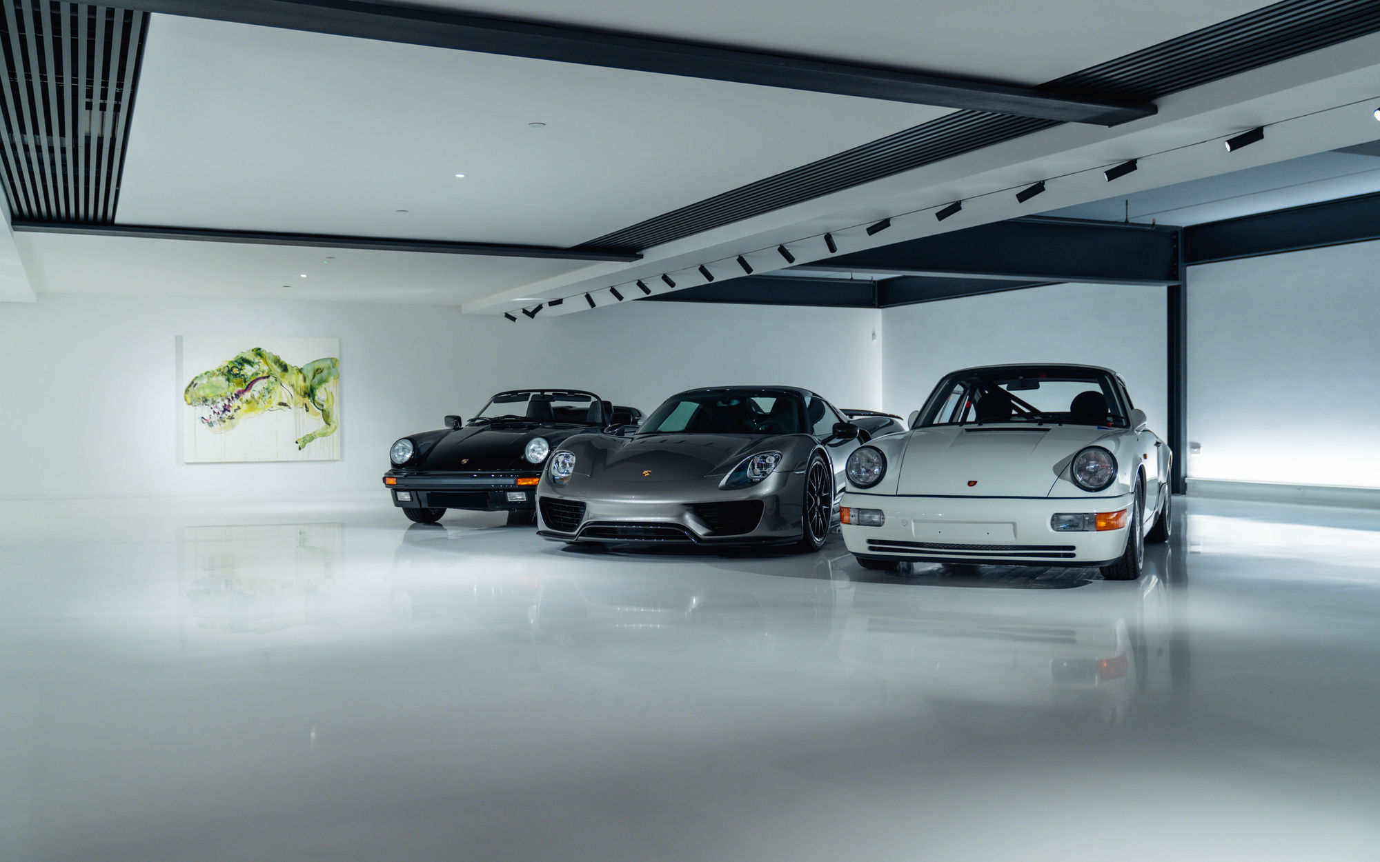 Extinct @ Kiklo Spaces presented by Loughran Gallery