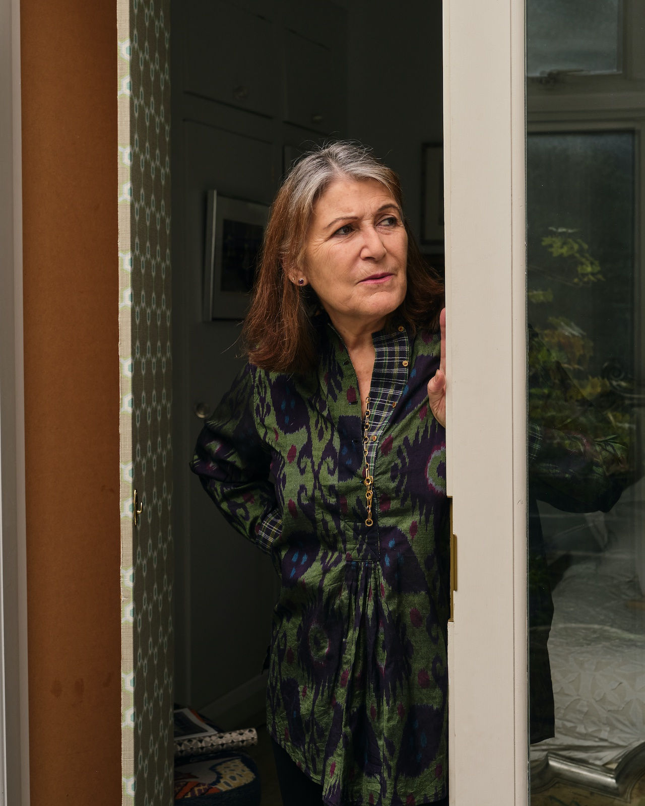 Christine talks to us in the greenhouse about Anne Leibovitz taking her portrait in her New York loft