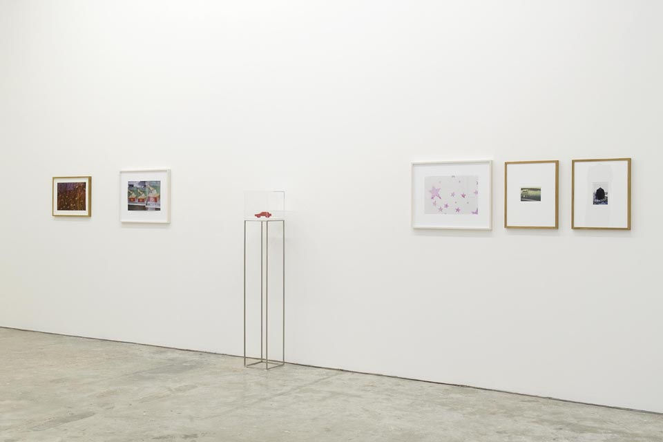 Peter Friedl, Documents, exhibition view at Erna Hecey Gallery Brussels, 30 November 2007 - 2 February 2008, ©photo: Philippe DeGobert