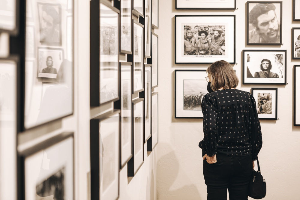 Graciela Iturbide: Sueños, Símbolos, y Narración