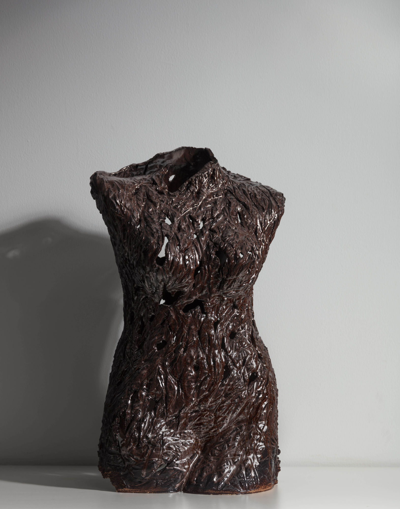 Shereen Shalhoub Bronzed, 2019 Ceramic 66 x 39 x 30 cm 26 x 15 1/4 x 11 3/4 in