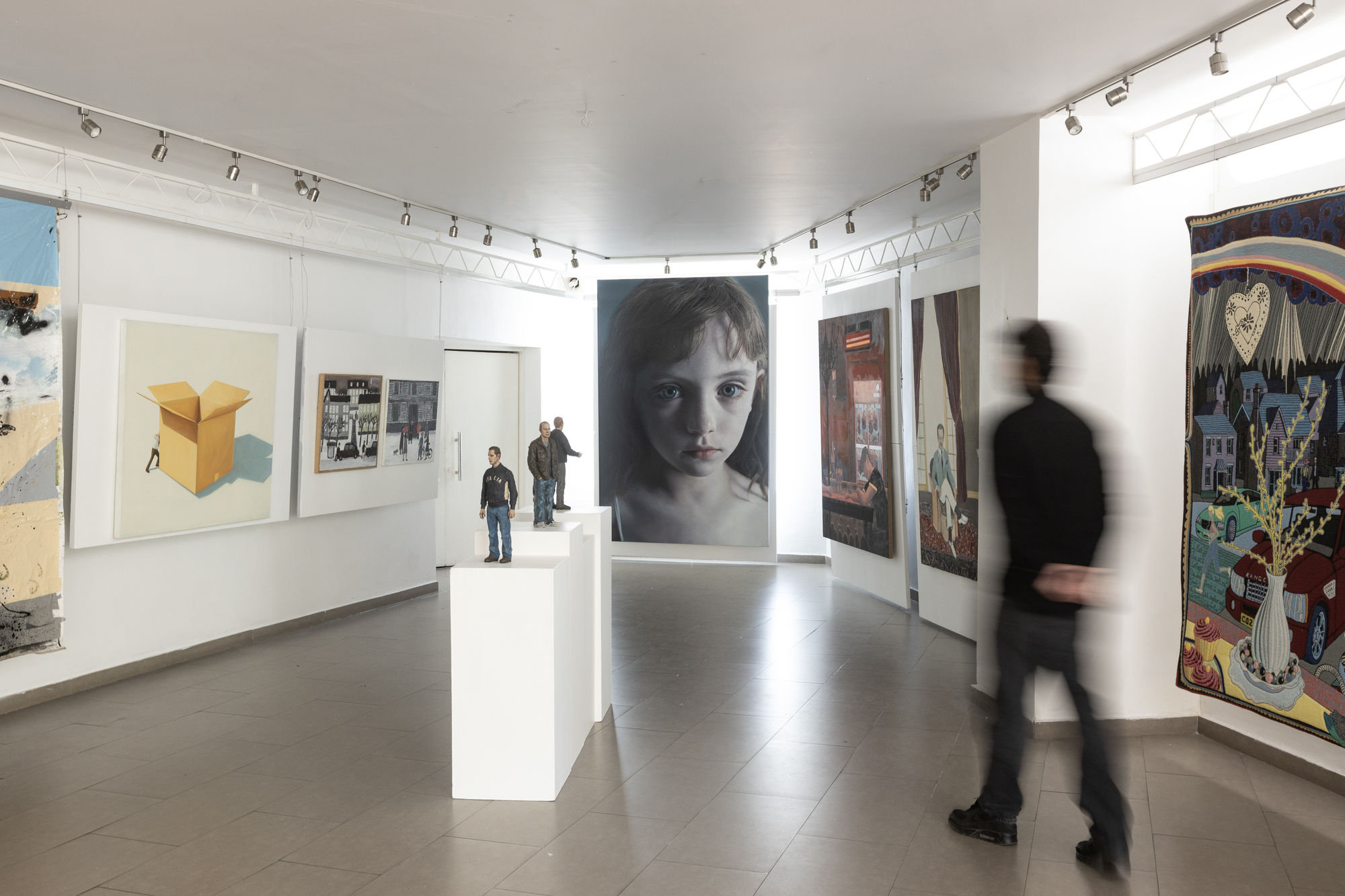 Medianamente Molesto: Obras de la Colección Fundación AMMA (2023)