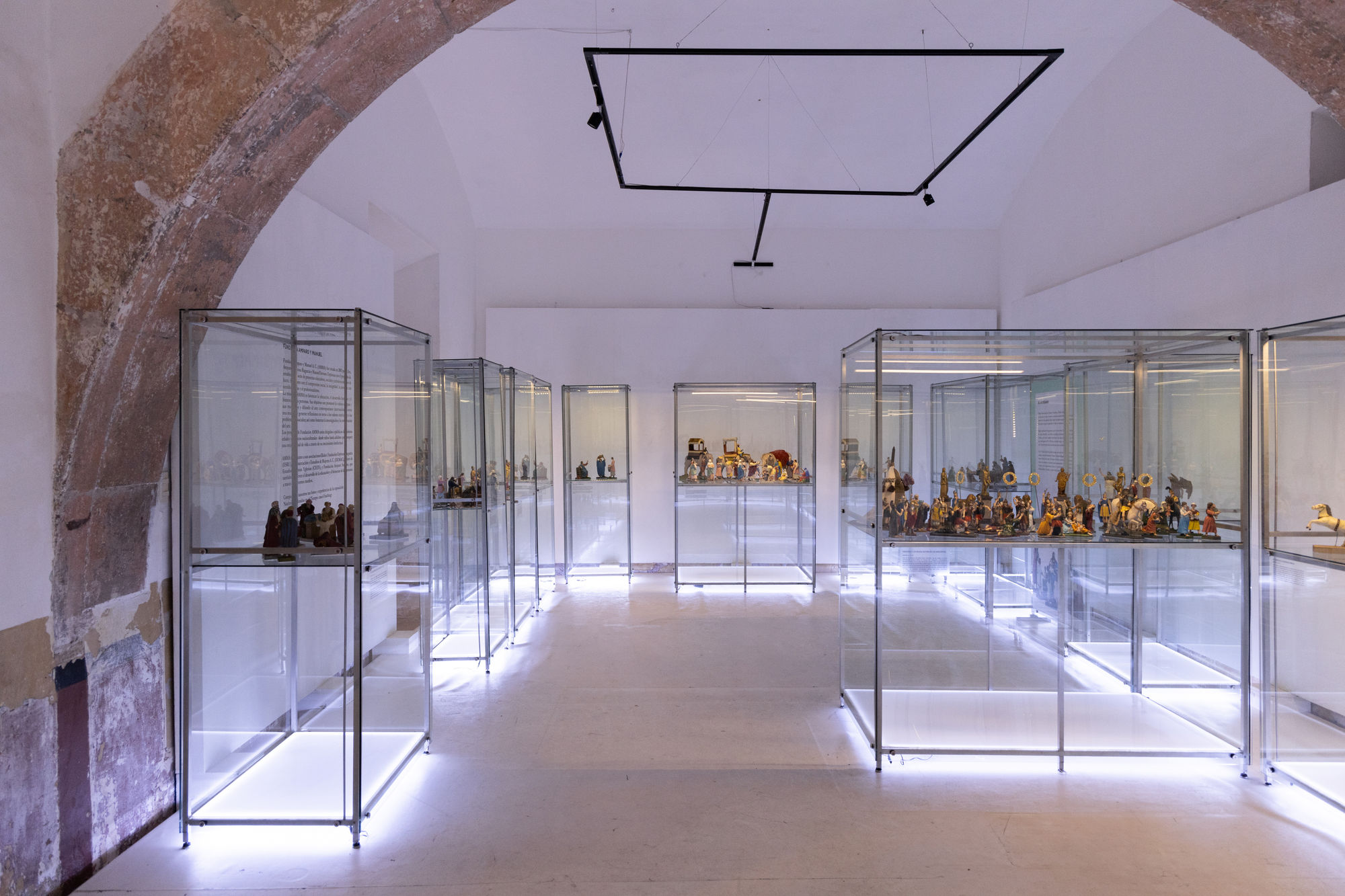 NACIMIENTO, MIRADAS EN EL TIEMPO (2024)