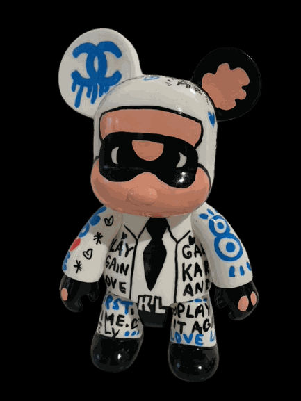 Johanne 8 , LOVE KARL WHITE, 2020