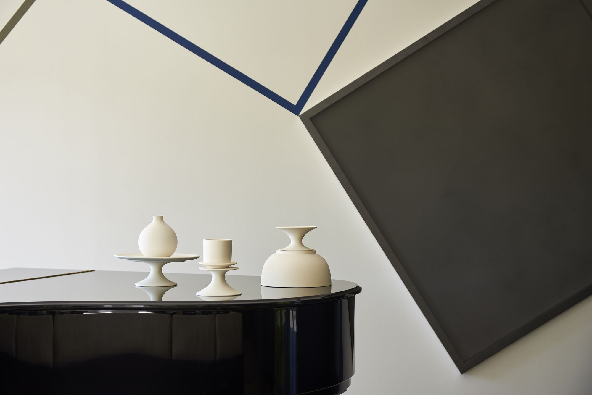 Cécile BART Lumière Aléatoire Bruits de couloir 2019 Galerie Catherine Issert © Anthonny Lanneretonne