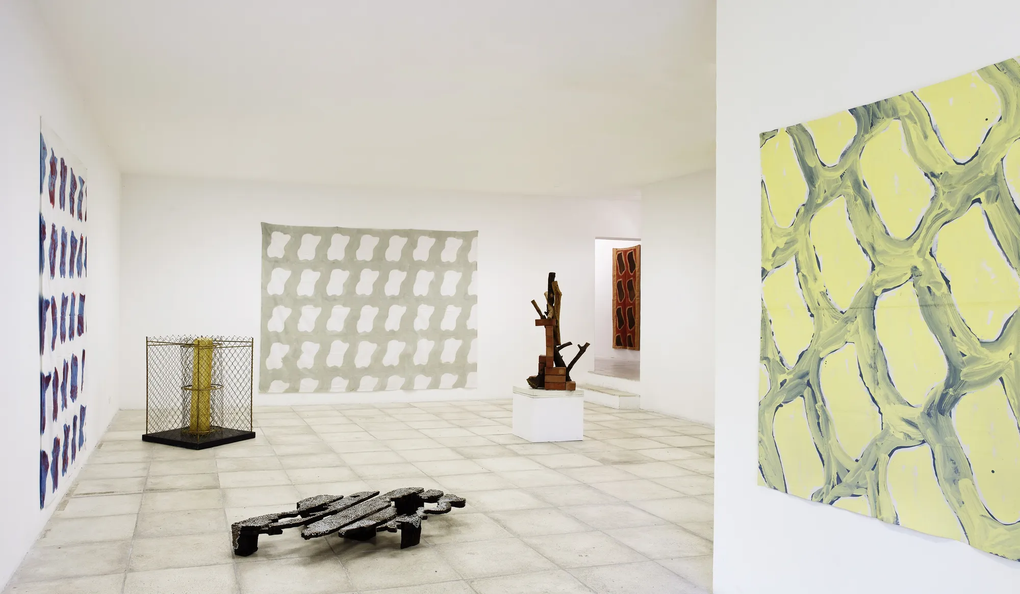 Bernard PAGÈS • Claude VIALLAT •Tatiana WOLSKA L’art contemporain et la Côte d’Azur © François Fernandez • 2011