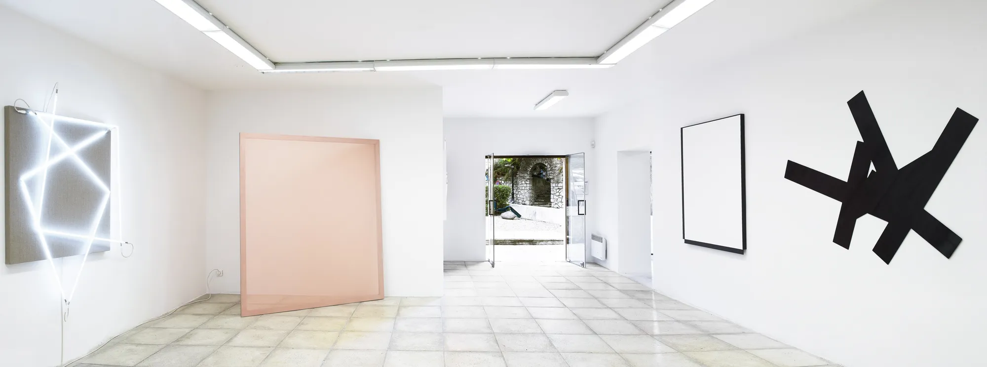 Cécile BART • François MORELLET Bart - Morellet Galerie Catherine Issert 2011 ©François Fernandez