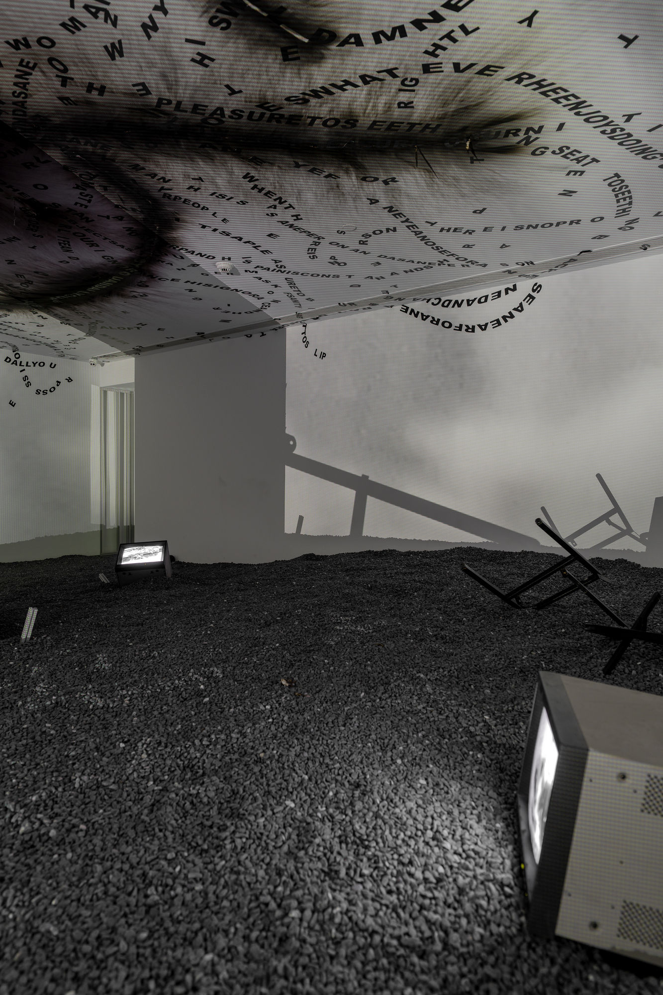 TSANG Kin-Wah - T REE O GO D EVIL