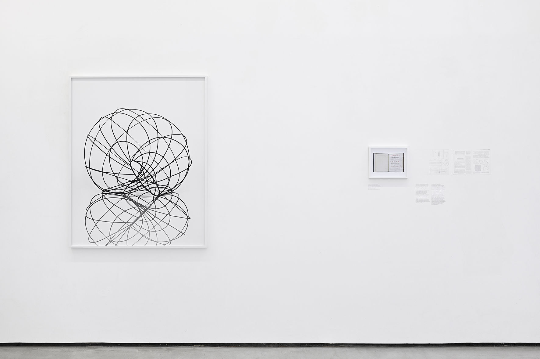 Les géométries de l'esprit, image latente, de Marina Gadonneix avec Victor Rambaud. Photo : Rebecca Fanuele.