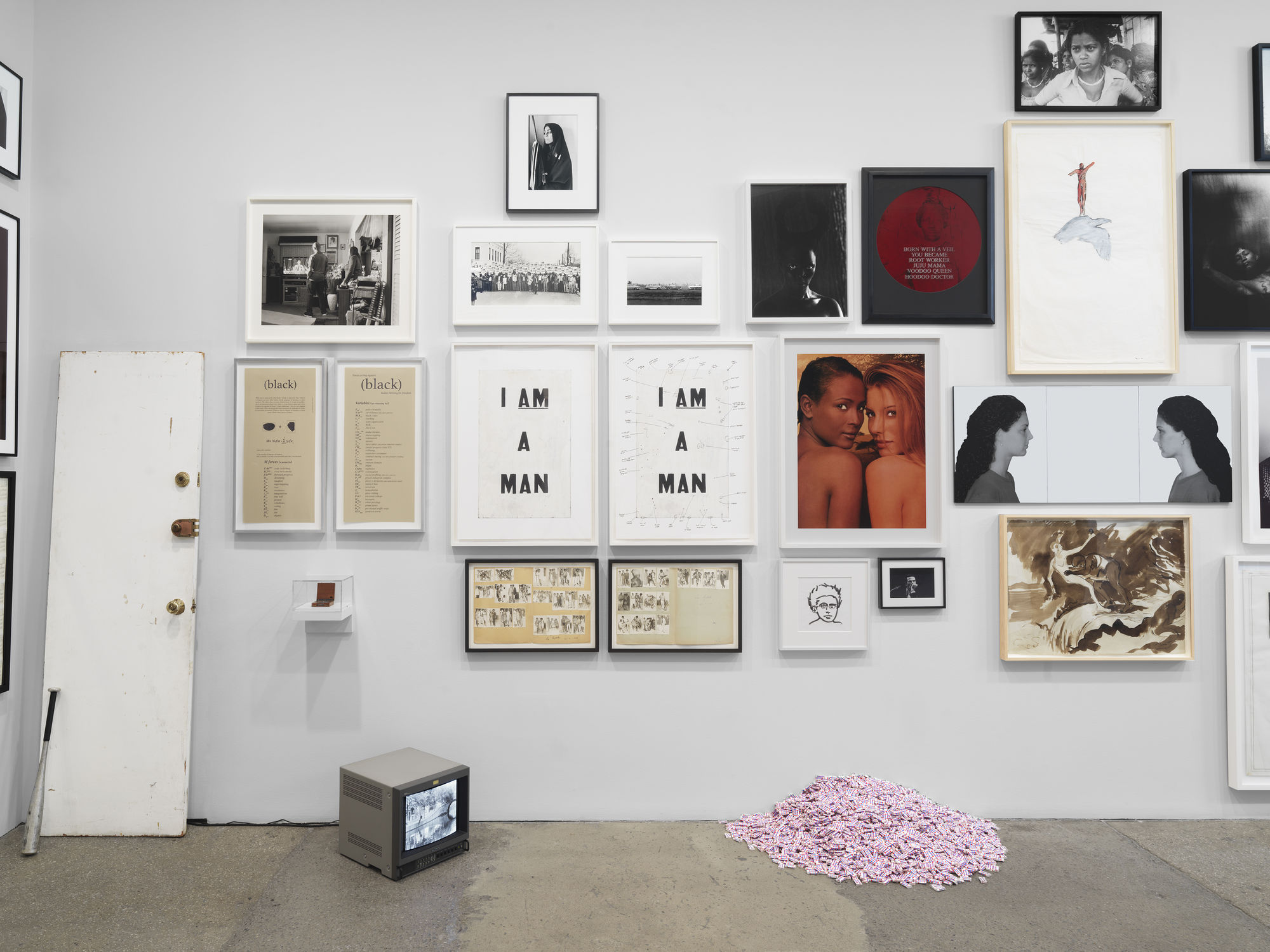 Alfredo Jaar: THE TEMPTATION TO EXIST