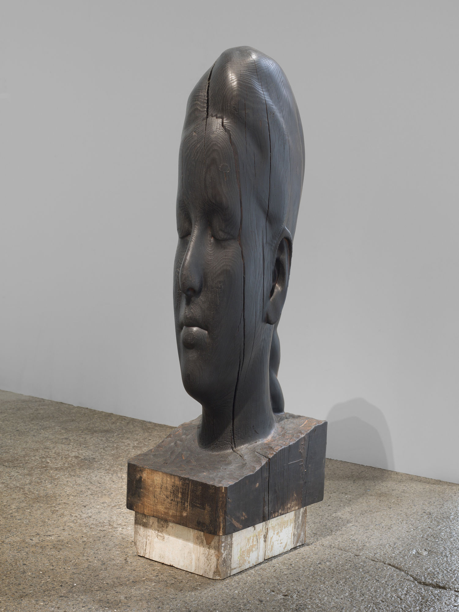 Jaume Plensa Carmela, 2017 Melis wood 47.5 x 13.5 x 16.75 inches (120.7 x 34.3 x 42.5 cm)