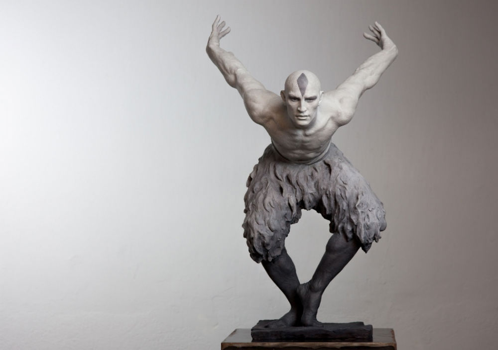 Coderch & Malavia - The Flight of the Swan - 2018 - gepatineerd brons - 80 x 48 x 48 cm