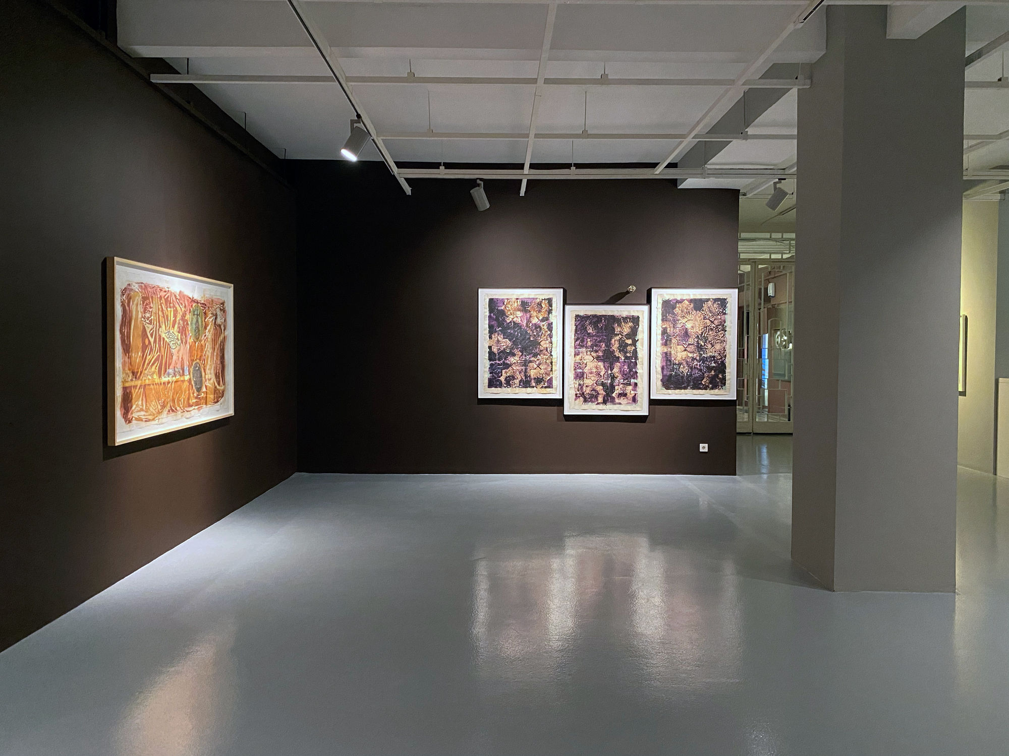 THE BIRD DIES, REMEMBER THE FLIGHT