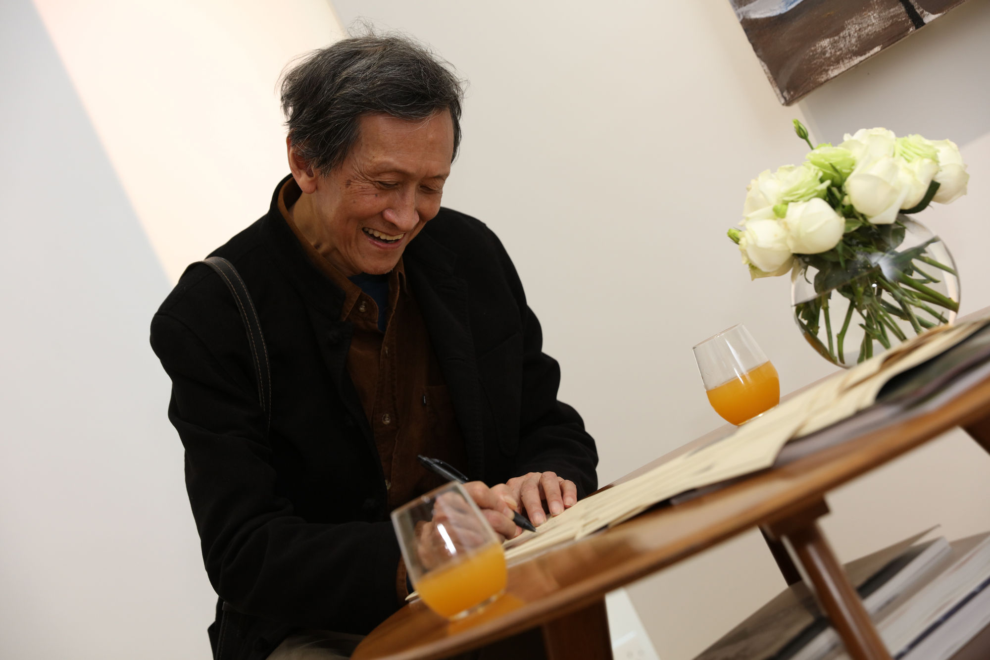 Coalescence of Clouds and Mist