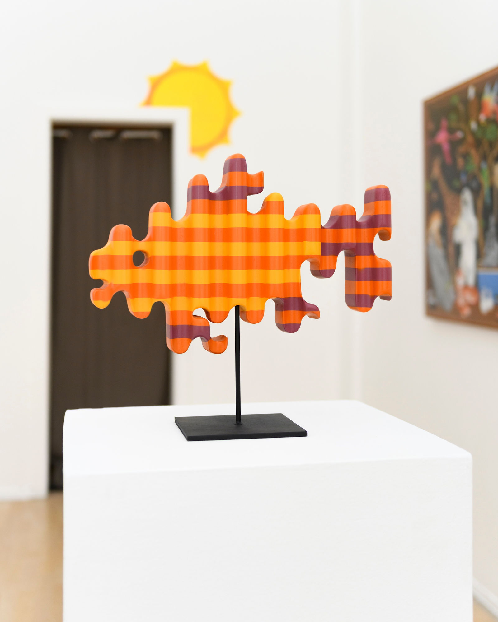 a close up photo of Casey Gray's fish sculpture at his gallery installation 