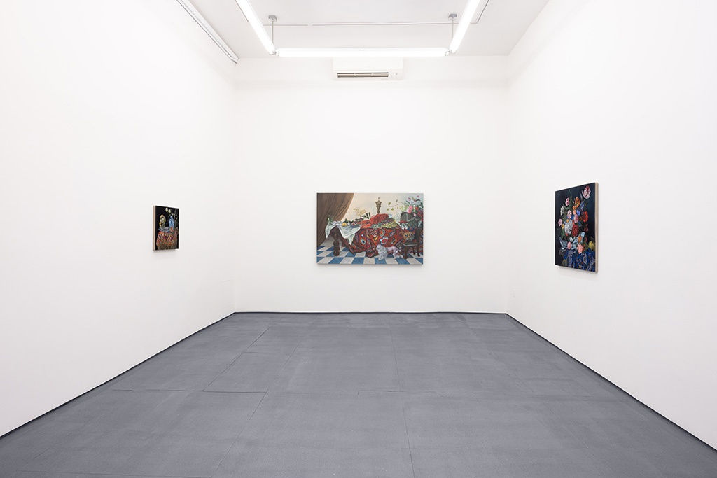 Installation image of Sabrina Bockler "Coquette" exhibition
