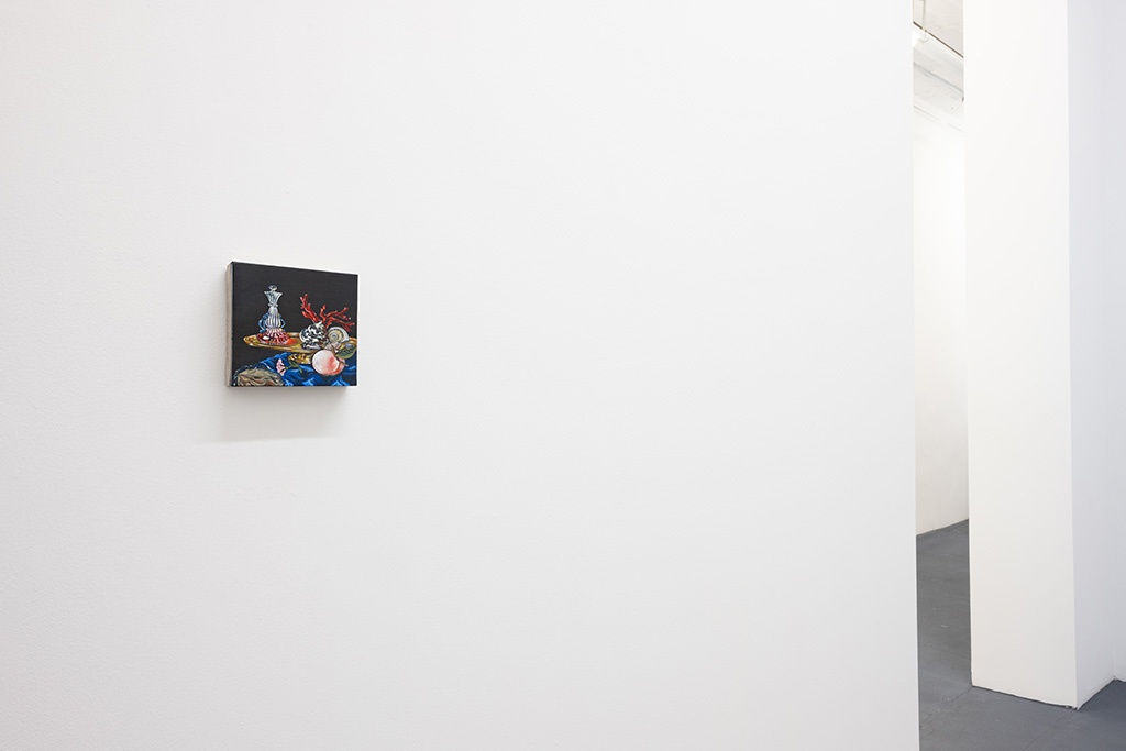 Installation image of Sabrina Bockler "Coquette" exhibition