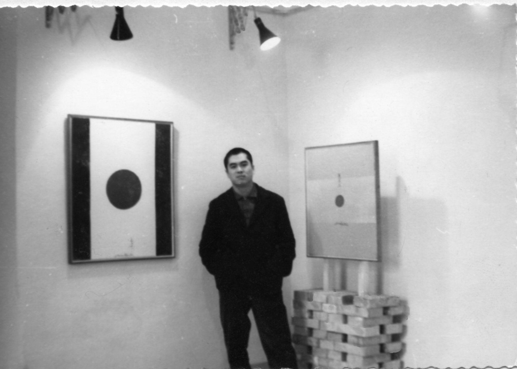 Photo taken in the exhibition in Macerata, Italy in 1963 摄于1963年意大利馬切拉塔展覽