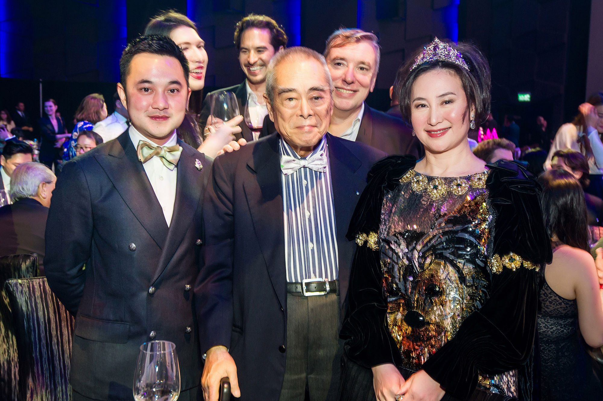 Calvin Hui, Hsiao Chin and Pansy Ho at MGM COTAI opening, 2018 2018年，許劍龍、蕭勤與何超瓊合影於美獅美⾼梅開幕晚宴