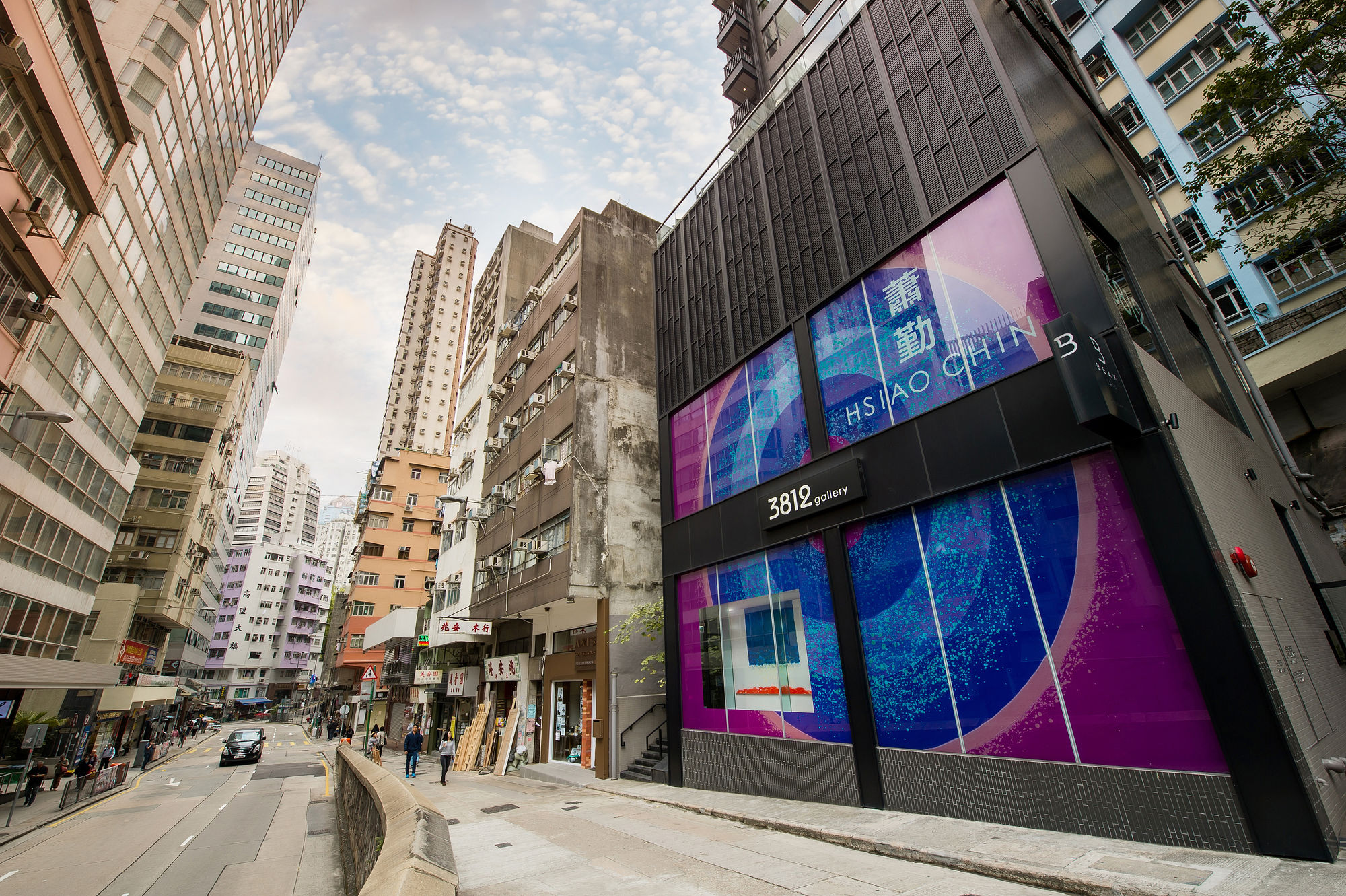 Hsiao Chin’s solo exhibition “To an Infinite Ascendence” was held at 3812 Gallery HK, 2018 2018年，蕭勤個展「向無限昇華」於3812香港畫廊舉辦