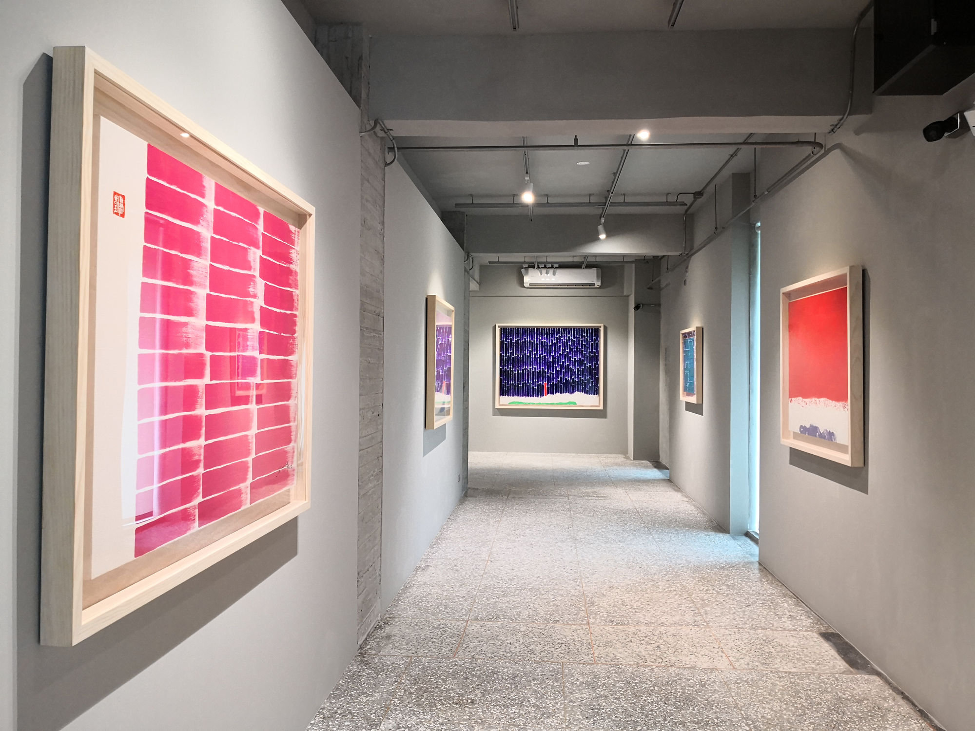 Hsiao Chin “Les Couleurs Du Ch’an Hommage a Hsiao Chin” exhibition was held at Alien Art Centre, 2019 2019年，蕭勤個展「禪⾊ — 向蕭勤致敬」於⾦⾺賓館當代美術館