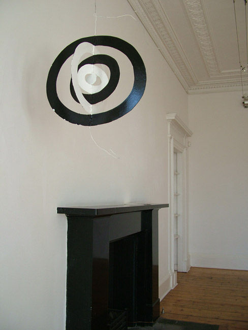 Mobile 2006 plaster, galvanised wire, gloss paint