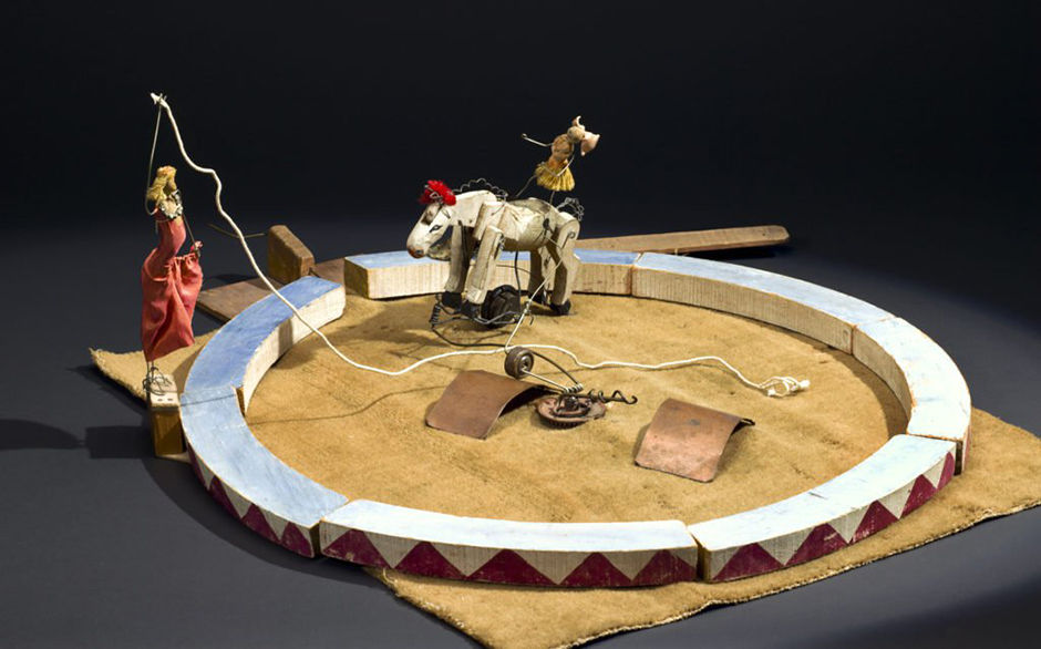 Equestrian Act from Cirque Calder ©2017 ColderFoundation, NewYork/DACSLondon